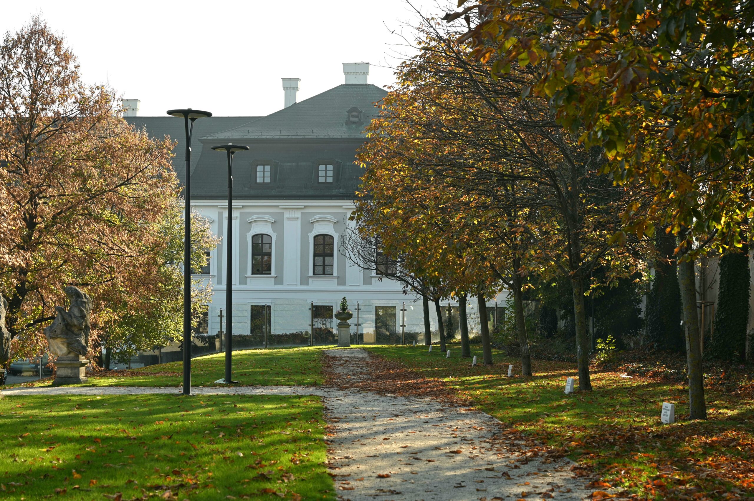 Read more about the article Grassalkovich Palace